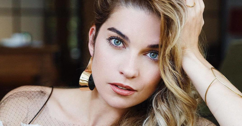 What's Next For Schitt's Creek Star Annie Murphy